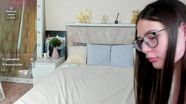 AmelliaClark's Live XXX Chat