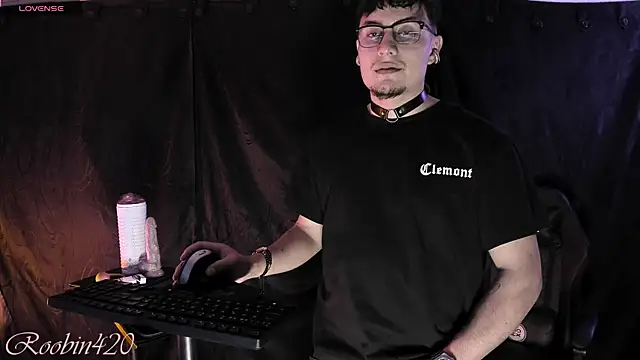 XXX chat uživo modela Roobin420
