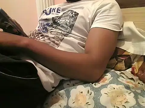 הופעת וובקאם של alii9906