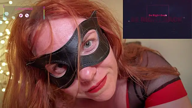 GingerAleMILF webkamerás műsora