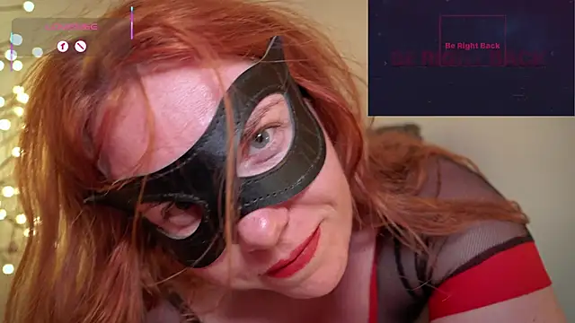 GingerAleMILF Pertunjukan Webcam