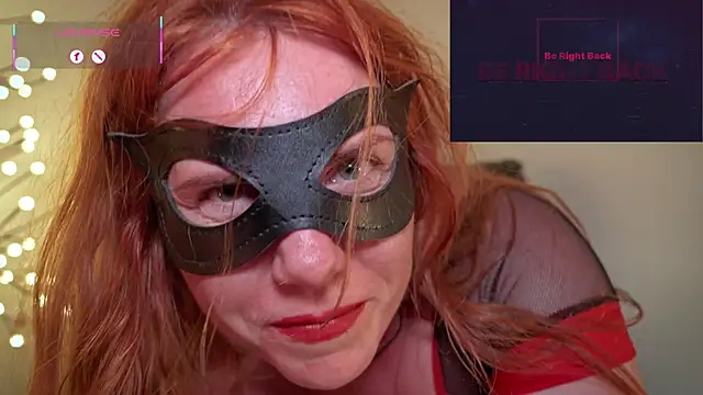 Show modela GingerAleMILF na web-kameri