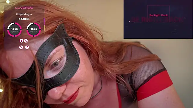 הופעת וובקאם של GingerAleMILF