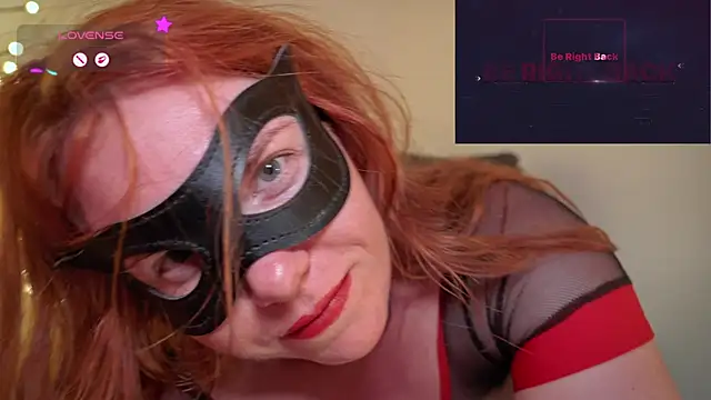 GingerAleMILF Adlı Modelin Web Kamerası Şovu