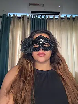 XXX chat uživo modela Zaralanson