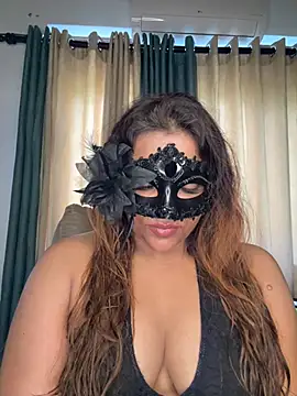Chatroom XXX en direct de Zaralanson