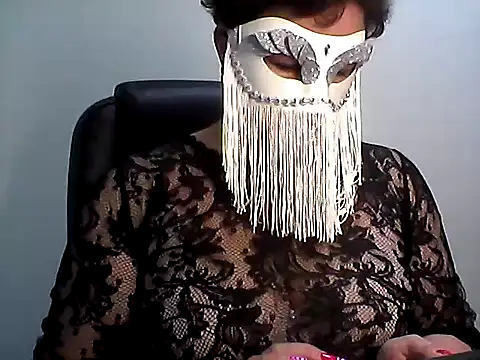 Chat +18 de EllaLove2277 ao vivo
