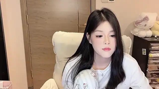 Koi-00's Live XXX Chat
