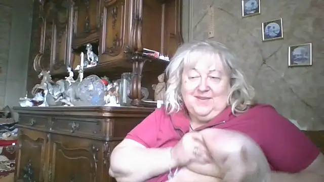 Lala-Love56's Webcam Show