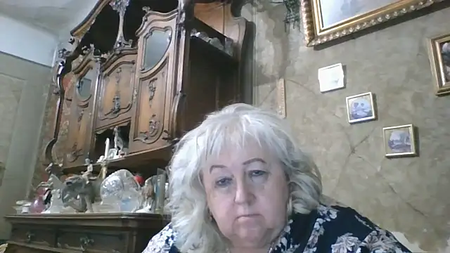 Lala-Love56 Show in webcam
