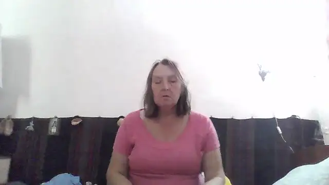 AnnaLive570's Webcam Show