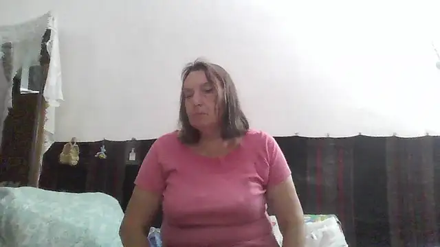 AnnaLive570's Webcam Show