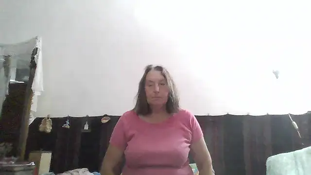 AnnaLive570's Webcam Show