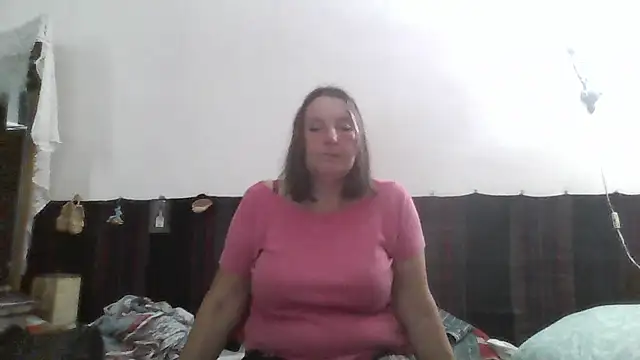 AnnaLive570's Webcam Show