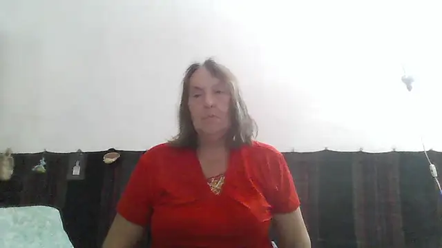 AnnaLive570's Webcam Show