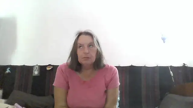 AnnaLive570 Show in webcam