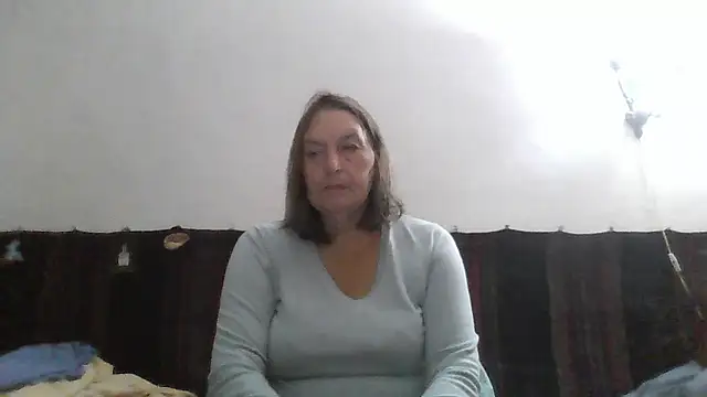 הופעת וובקאם של AnnaLive570