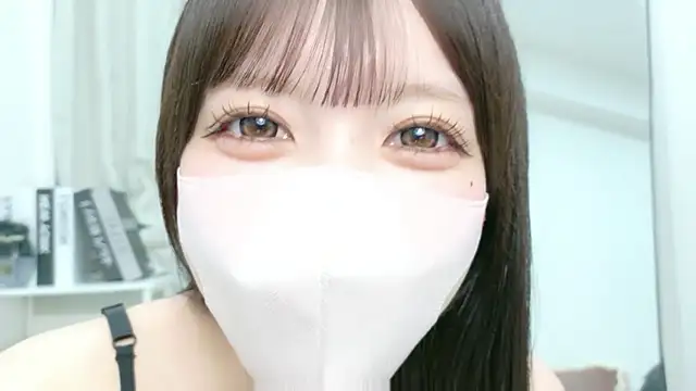 roachan_'s Webcam Show
