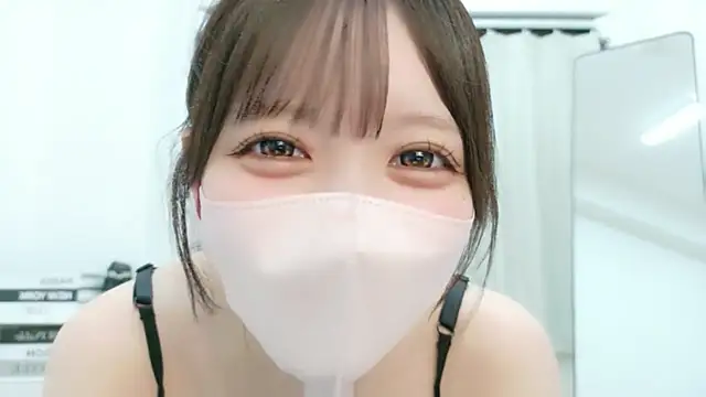 roachan_'s Webcam Show