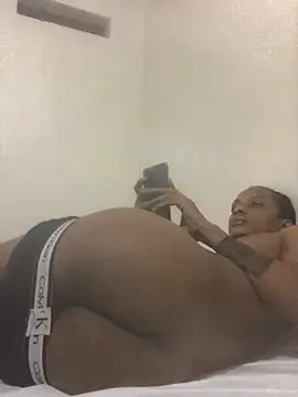elpeluchenegroxxx3 网络视讯表演