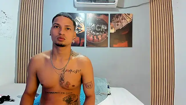 Webkamerová show AndriVegas0718