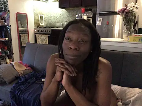 littyleesh1's Webcam Show