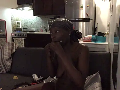 littyleesh1's Webcam Show