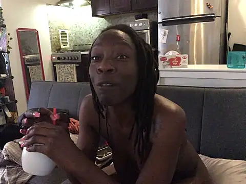littyleesh1's Webcam Show