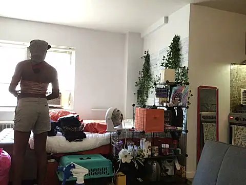 littyleesh1's Webcam Show