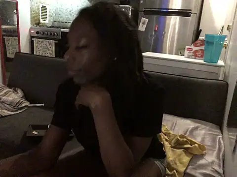 littyleesh1's Webcam Show