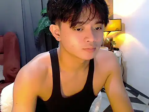 NautyBoyBrazeen_143 Pertunjukan Webcam
