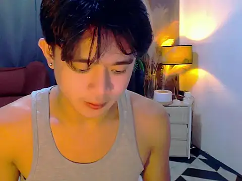 NautyBoyBrazeen_143 Pertunjukan Webcam