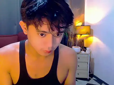 NautyBoyBrazeen_143 Pertunjukan Webcam