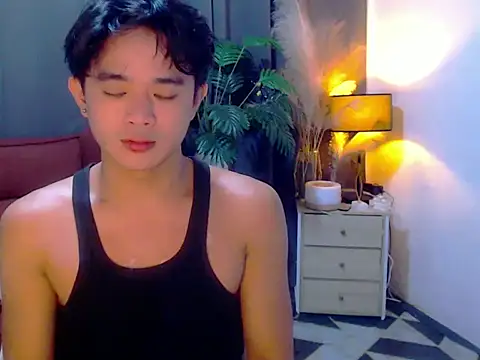 NautyBoyBrazeen_143 Webcamshow