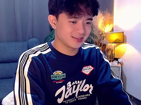 NautyBoyBrazeen_143 Pertunjukan Webcam