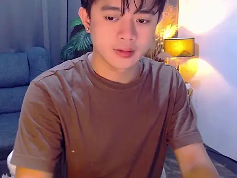 NautyBoyBrazeen_143 Pertunjukan Webcam