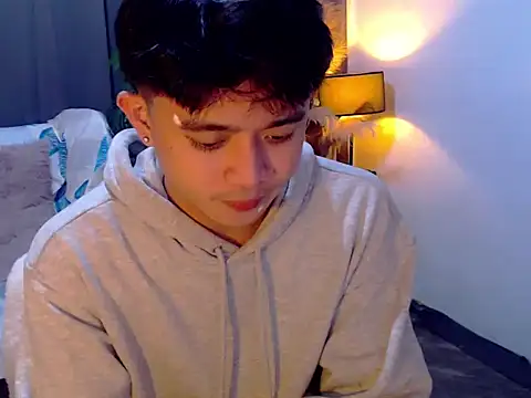 NautyBoyBrazeen_143 Pertunjukan Webcam