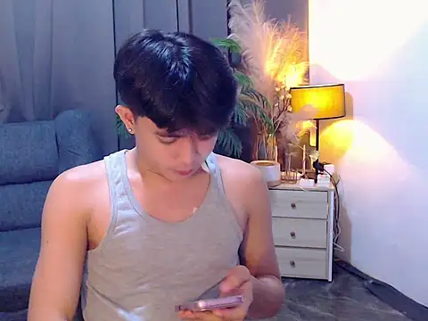 NautyBoyBrazeen_143 Pertunjukan Webcam