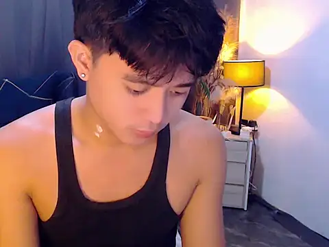 NautyBoyBrazeen_143 Webcamshow