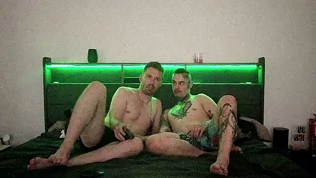 Flycouple25 Шоу с уебкамера