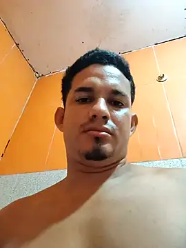 Danielok02's Webcam Show