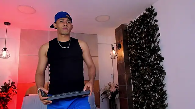 B_Wild Шоу с уебкамера
