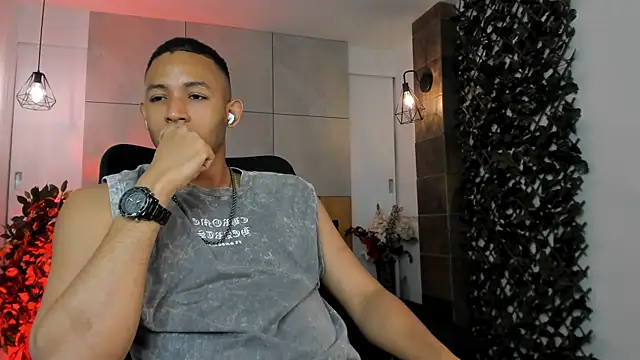 B_Wild webcam show