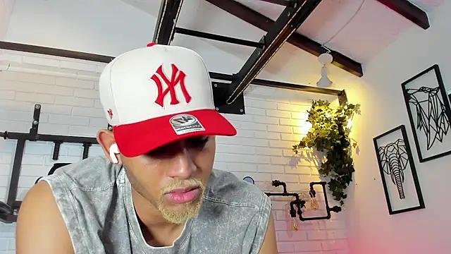 B_Wild's Webcam Show