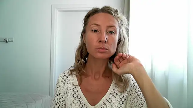 aurelline's Webcam Show