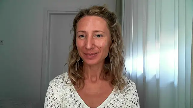 Chat +18 de aurelline ao vivo