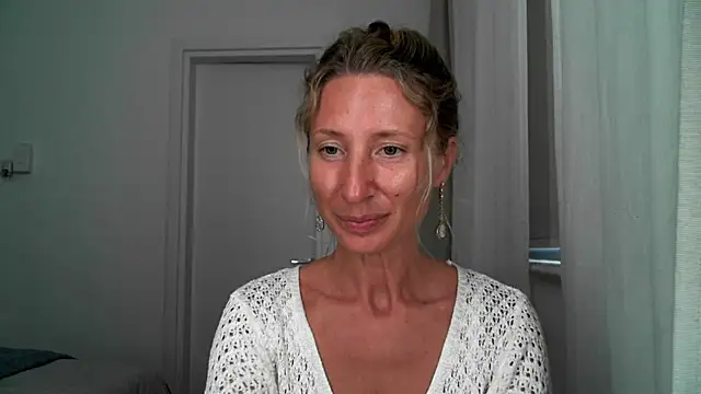 aurelline – webcam-show