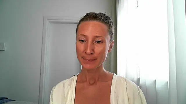 aurelline Webcamshow