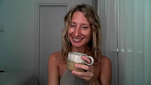 aurelline's Webcam Show