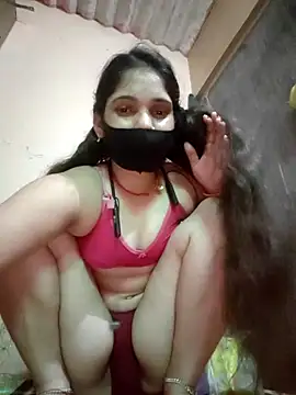 Gunjanhot Adlı Modelin Canlı XXX Sohbeti